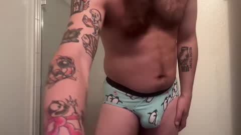 Snapshot of curiousbwcc chatting on November 19, 2:22 am curiousbwcc online show from November 19, 2:22 am