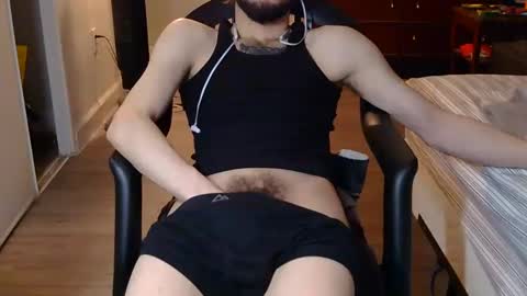 curiouss25 online show from March 11, 7:14 pm