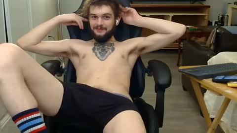 curiouss25 online show from March 21, 6:11 pm