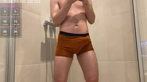 Mike  pvt is open online show from October 30, 9:15 pm