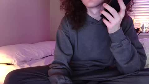 curly fries online show from February 10, 9:57 am