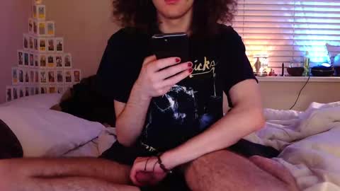 curly fries online show from March 20, 7:13 am