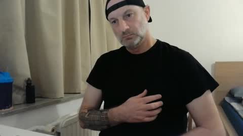 Curman85 online show from February 10, 11:23 pm