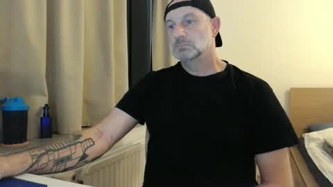 Curman85 online show from October 5, 10:40 pm