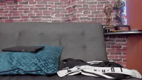 Snapshot of curt_x chatting on January 21, 6:11 am Curt online show from January 21, 6:11 am