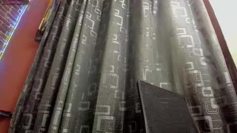 Snapshot of curt_x chatting on February 20, 5:33 am Curt online show from February 20, 5:33 am