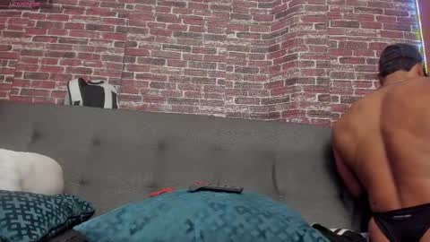 Snapshot of curt_x chatting on March 5, 4:02 am Curt online show from March 5, 4:02 am