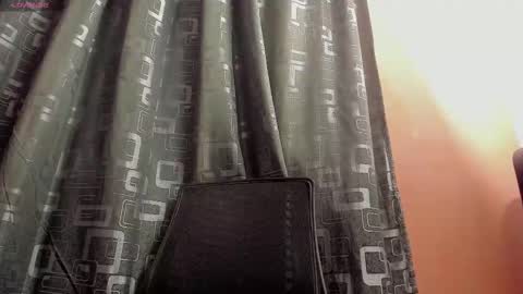 Snapshot of curt_x chatting on March 11, 4:54 am Curt online show from March 11, 4:54 am