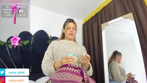 Violet 3 online show from January 11, 11:34 am