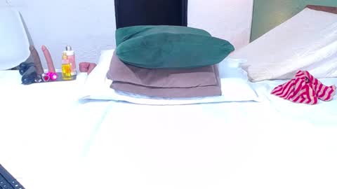 Danna online show from January 8, 6:09 am