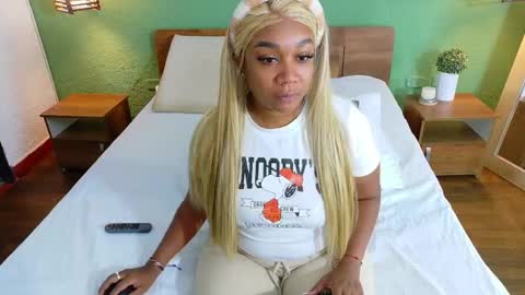 Danna online show from March 4, 2:49 am