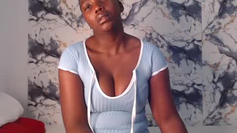 curvyj255 online show from June 20, 6:54 pm
