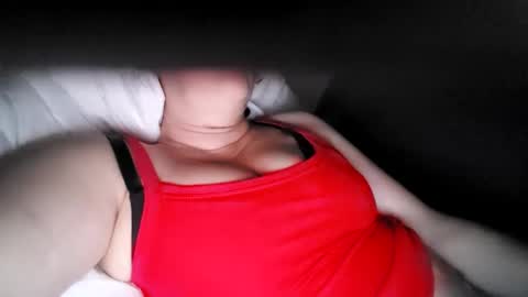 Snapshot of curvymomy69 chatting on October 2, 1:12 am Milfmomma online show from October 2, 1:12 am