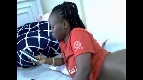 curvynubian online show from June 2, 8:27 am