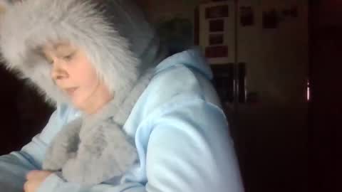 dahlia -kim online show from December 21, 8:18 am