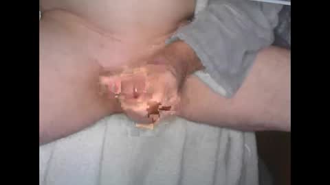 Snapshot of cut_guy64 chatting on February 1, 11:32 am Cut Guy online show from February 1, 11:32 am