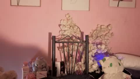 cute___hecate___ online show from June 21, 1:08 am