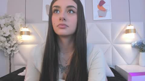 Snapshot of cute__cherry_ chatting on July 3, 7:42 pm Amber online show from July 3, 7:42 pm