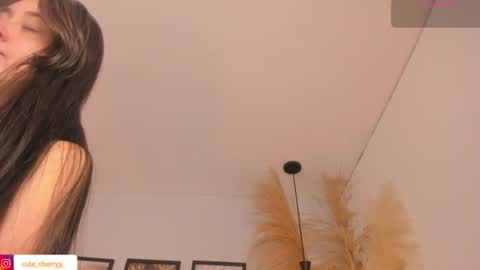 Snapshot of cute__cherry_ chatting on July 13, 7:38 pm Amber online show from July 13, 7:38 pm