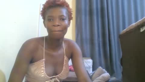Snapshot of cute_banice chatting on December 30, 10:01 pm cute_banice online show from December 30, 10:01 pm