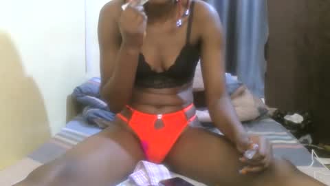 Snapshot of cute_banice chatting on January 16, 9:48 am cute_banice online show from January 16, 9:48 am