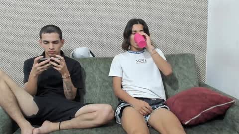 Snapshot of cute_boys18 chatting on January 24, 6:14 am ARTURO-18 MATIAS-18 NIKOLAY-19 HADES-18 GABO-19 online show from January 24, 6:14 am