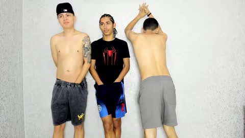 Snapshot of cute_boys18 chatting on February 8, 2:27 pm ARTURO-18 MATIAS-18 NIKOLAY-19 HADES-18 GABO-19 online show from February 8, 2:27 pm