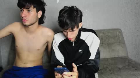 Snapshot of cute_boys18 chatting on October 4, 6:33 am ARTURO-18 MATIAS-18 NIKOLAY-19 HADES-18 GABO-19 online show from October 4, 6:33 am