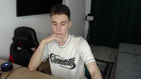 Im Brian online show from February 18, 6:15 pm