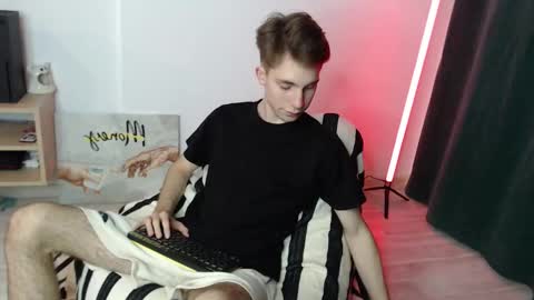 Im Brian online show from October 23, 3:11 pm