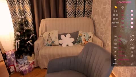 Snapshot of cute_chus chatting on December 21, 5:47 am Hanna online show from December 21, 5:47 am