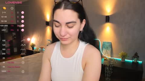 Snapshot of cute_chus chatting on January 20, 2:01 am Hanna online show from January 20, 2:01 am