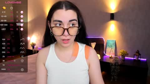 Snapshot of cute_chus chatting on January 29, 2:19 am Hanna online show from January 29, 2:19 am