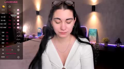 Snapshot of cute_chus chatting on February 12, 5:05 am Hanna online show from February 12, 5:05 am