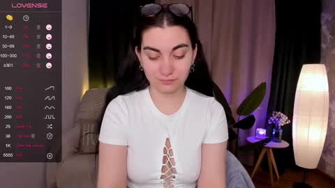 Snapshot of cute_chus chatting on February 19, 2:12 am Hanna online show from February 19, 2:12 am