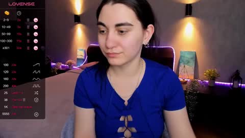 Snapshot of cute_chus chatting on February 20, 8:28 am Hanna online show from February 20, 8:28 am