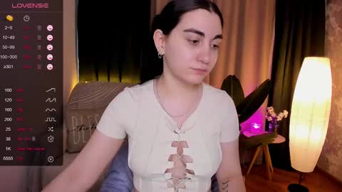 Snapshot of cute_chus chatting on March 10, 8:15 am Hanna online show from March 10, 8:15 am