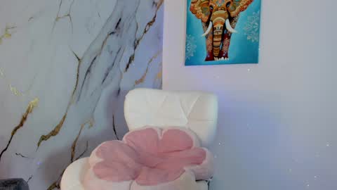          online show from January 13, 4:07 am