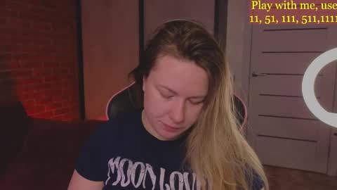 Everyday stream in the same time online show from March 8, 1:39 am