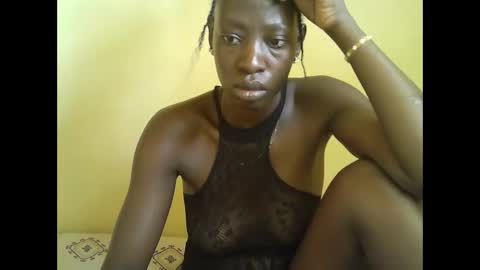 cute_doria online show from February 24, 11:43 am