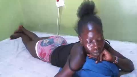 cute_doria online show from October 7, 3:25 am