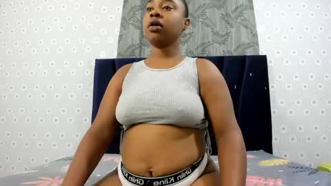 cute_ebony_18_ online show from May 29, 2:48 pm