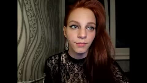 cute_foxis online show from May 18, 8:47 pm