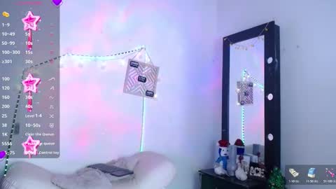 Snapshot of cute_horny12 chatting on November 21, 2:54 am Cute horny1 online show from November 21, 2:54 am