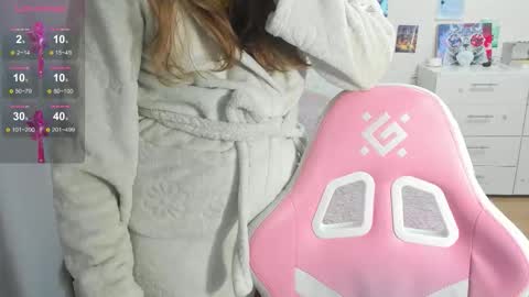 cute_kate0 online show from September 21, 11:56 am