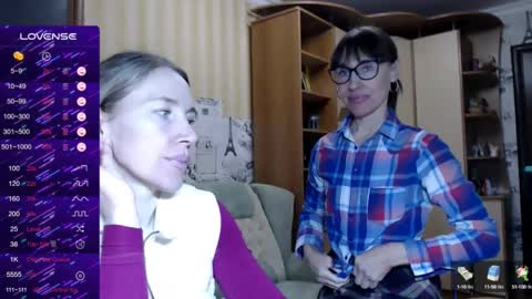 cute_lion_ online show from February 2, 12:35 pm