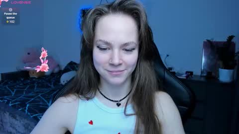 Emily online show from November 28, 2:20 pm