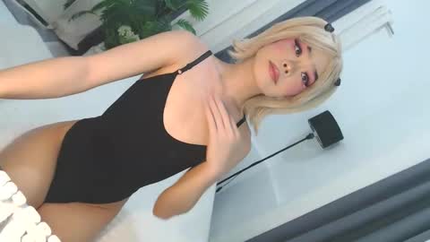 Jane online show from June 5, 1:06 pm