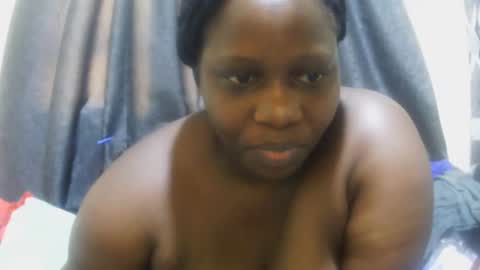 Snapshot of cute_maya1 chatting on March 30, 2:40 pm Sweetebony online show from March 30, 2:40 pm