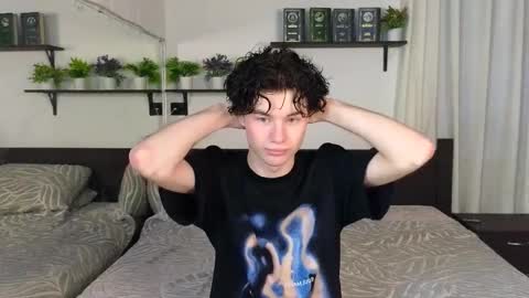 Mike online show from February 14, 1:35 am